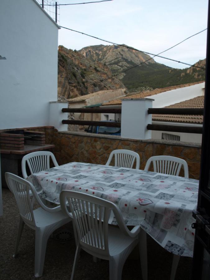 Alojamiento Rural Las Zagalas Guest House Tiscar Ngoại thất bức ảnh